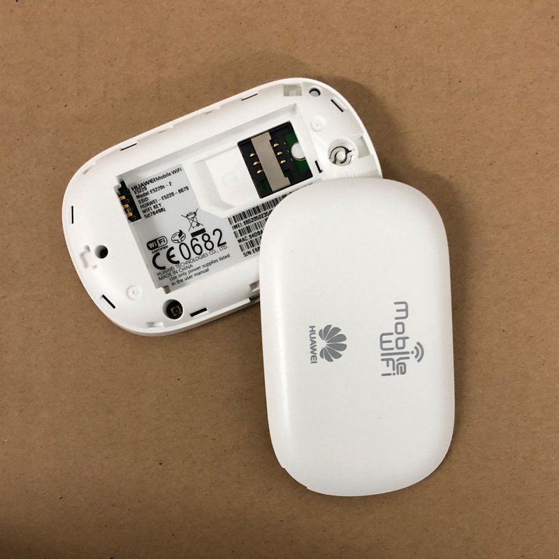 Wholesale Huawei E5220 21.6Mbps 3G New Unlocked Wireless Router with Sim Card Slot 3g Mobile WiFi Router